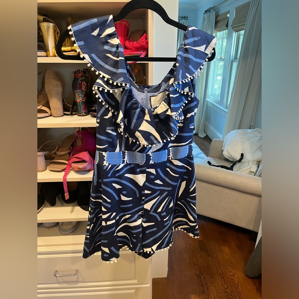 Alexis romper